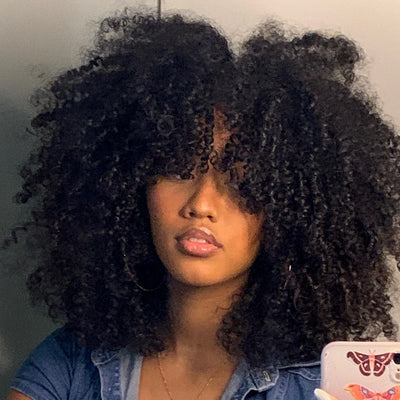 Afro Kinky Curly Perücken mit Pony 250% Dichte Brasilianisches Remy Echthaar Vollmaschinell hergestellte Perücken Kurze Afro Lockige Perücken für Damen