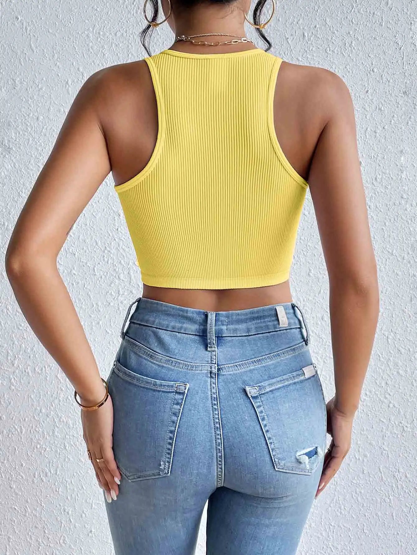 Women's Solid Ribbed Crop Tank Top Casual Sleeveless Basic Summer Top Comfortable Fit Fashionable Trendy