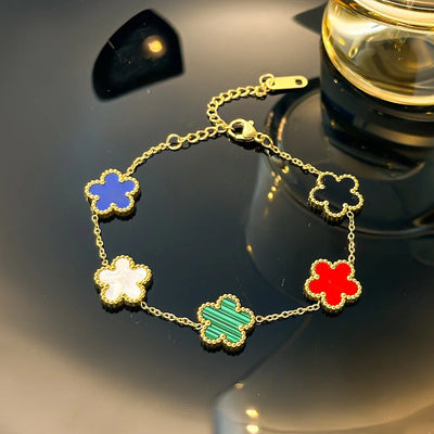 Farbiger Schmuck Klee Edelstahl neue Pflanze fünfblättrige Blume Armband heißer Schmuck Geschenke für Frauen