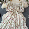 2024 Neues Sommer Blumenmuster Maxikleid Damen Vintage Eckiger Ausschnitt Geraffte Brust Schärpe Bandage Sommerkleid Partykleid