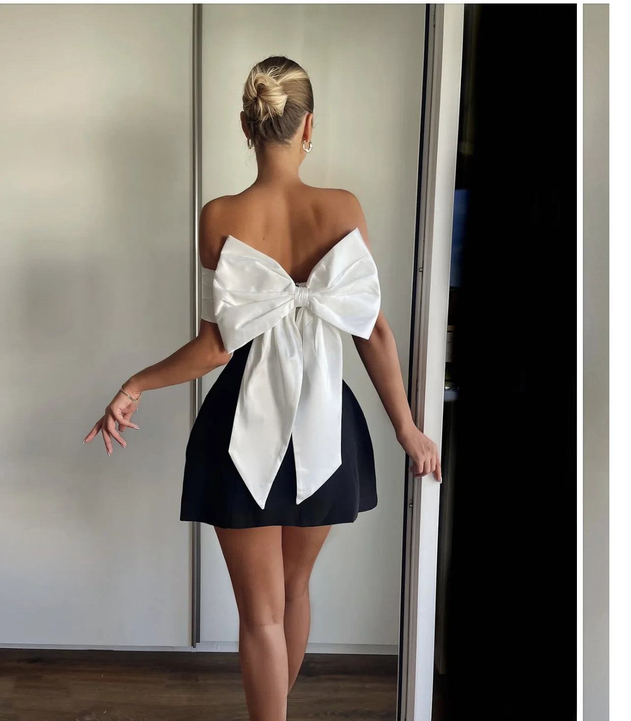 Damen Trägerloses Rückenfreies Kurzes Kleid Elegant Sexy Off Shoulder Ärmellose Kleider 2025 Damen Abendparty Geburtstagskleider Schwarz