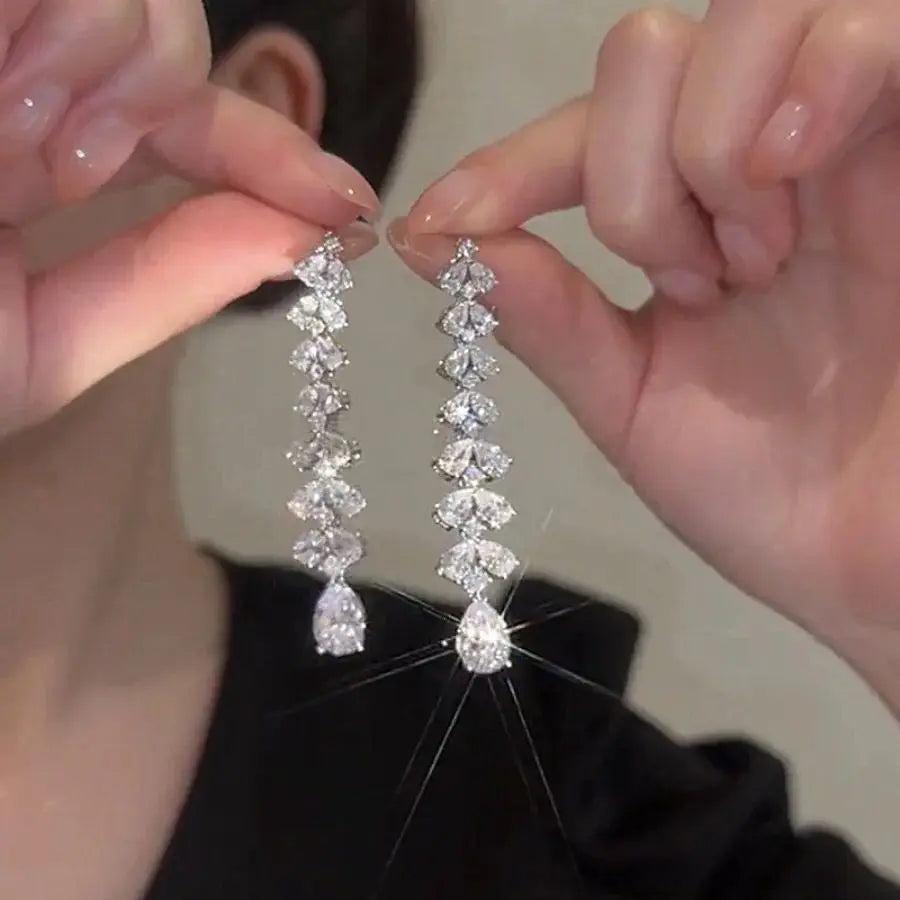 Modische Luxus-Ohrringe mit geometrischen Anhängern für Damen, Hochzeit, Party, Schmuckzubehör, wunderschöne Zirkonia-Braut-Brincos