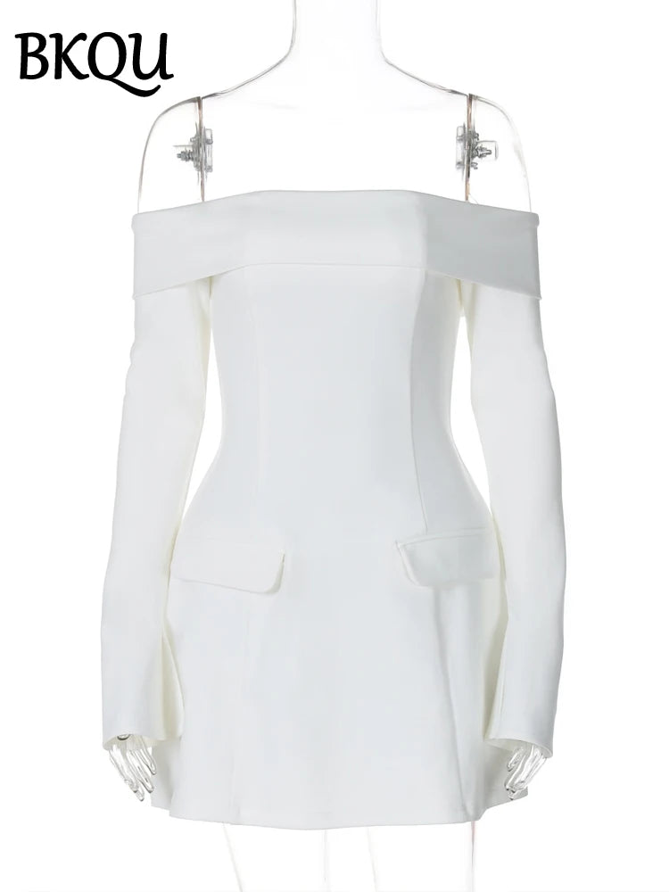 BKQU Elegantes schulterfreies Langarm-Minikleid für Damen, sexy trägerloses, rückenfreies, schmales A-Linien-Kurzleid, elegantes Party-Vestido