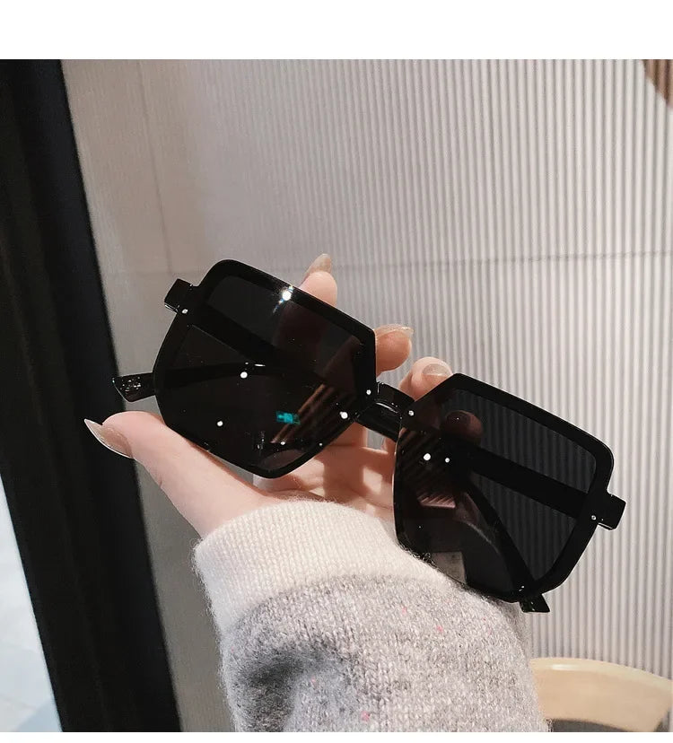 Damen Polygon Sonnenbrille Damen Klassisch Vintage Kleine Fassung Neue Sonnenbrille Outdoor Autofahren Modebrille UV400 Oculos De Sol
