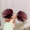 2024 New Metal Frame Flower Designer Women Trendy Fashion Cutting Lens Ladies Street Photography Woman's Shades Sunglasses