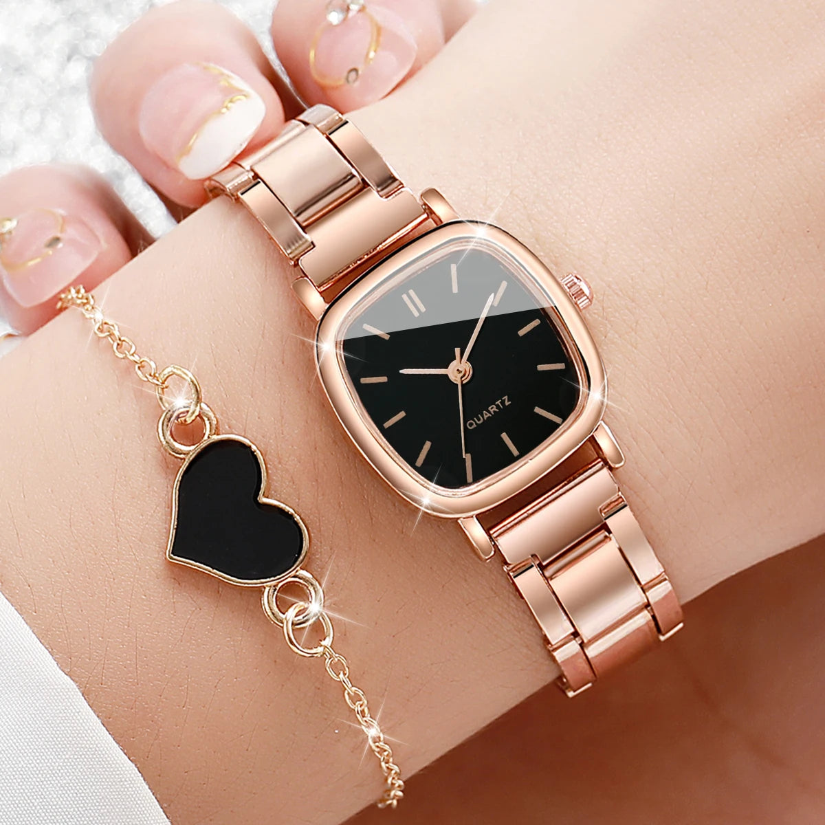 2 Teilesatz Damen Mode Edelstahl Quarzuhr & Liebe Herz Armband