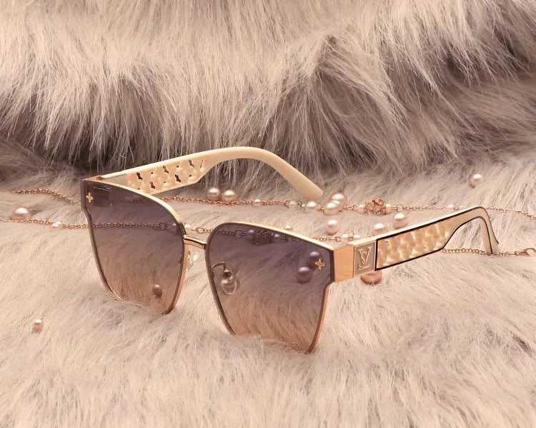 2024 neue Top-Luxus-Mode-Sonnenbrillen für Damen im trendigen Street Style, hochwertige Anti-Ultraviolett-Sonnenbrillen (DS-8829)