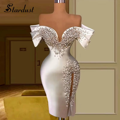 Stardust Luxury Off the Shoulder Homecoming Dress Pearls Slit Pleat Mini Saudi Arabric Illusion Cocktail Party Gown Customized