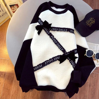 Damen Rundhals Midi Hoodie in Übergröße Herbst und Winter Neue Mode Patchwork Spitze Schleife Dick Langärmelig Lockerer Pullover