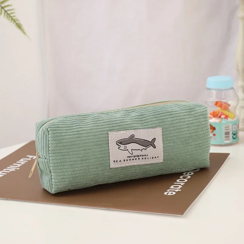 Niedliches Haifisch-Federmäppchen, Stickerei-Stifttasche, Schulanfangs-Zubehör, Schreibwaren für Mädchen, Kinder, Schreibtisch, niedliche Accessoires, Geschenk