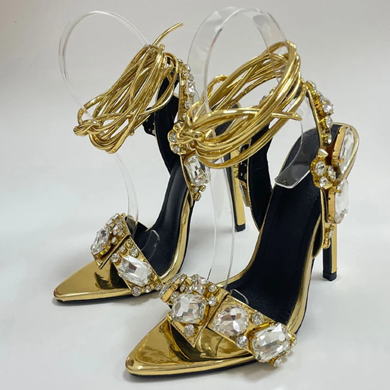 Liyke Sexy Knöchelriemen Vergoldete Sandalen Damen Party Nachtclub Stripper Heels Hohe Qualität Kristall Diamant Spitz Zehe Hochzeitsschuh