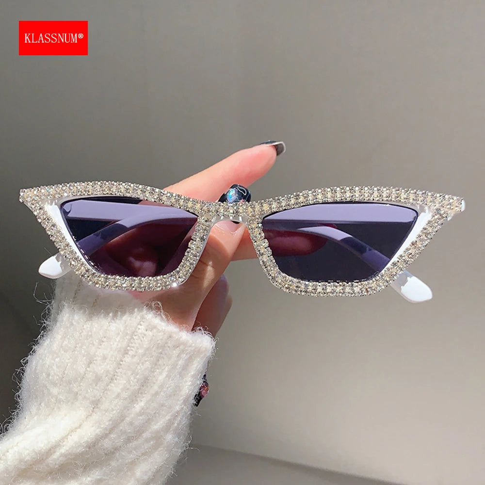 KLASSNUM Luxuriöse Cat-Eye-Sonnenbrille für Damen und Herren, modische Diamant-Dreieck-Marken-Designer-Glitzer-Sonnenbrille UV400 Shades Brille