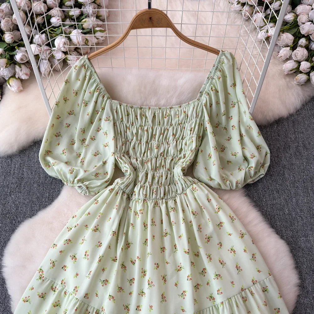 2024 Neues Sommer Blumenmuster Maxikleid Damen Vintage Eckiger Ausschnitt Geraffte Brust Schärpe Bandage Sommerkleid Partykleid