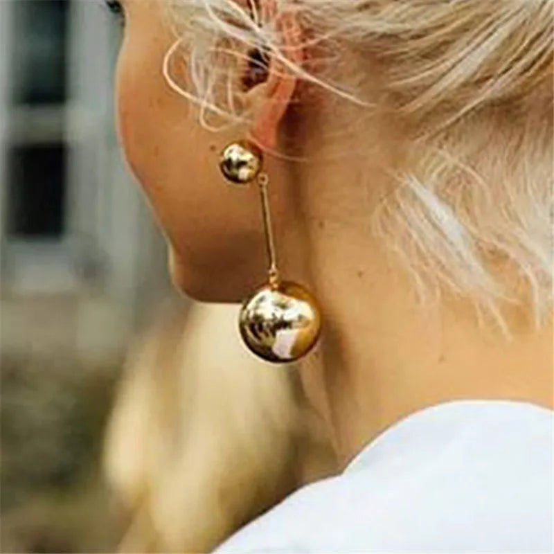 XIALUOKE Vintage Large Ball Pendant Earrings Women's European American Style Personality Long Drop Earrings Party Travel Jewelry