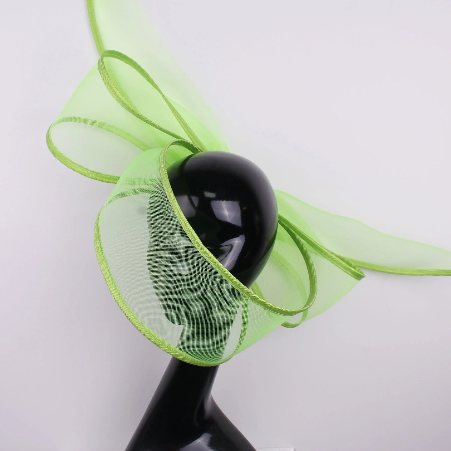 Neuer schwarzer Fascinator Hochzeits-Pillbox-Hut, elegant, für Damen, Haarspange, Kirche, Party, Kopfbedeckung, Mode-Kopfbedeckung