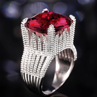 Huitan Hyperbole Red Cubic Zirconia Women Rings for Party New 2023 Gorgeous Lady's Accessories Anniversary Gift Fashion Jewelry