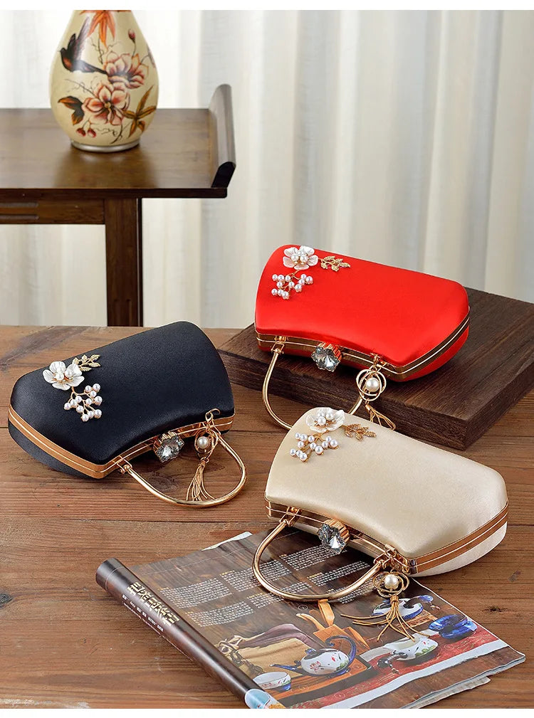 2025 Neue Damen Handgemachte Blumen Clutch Handtaschen Hochzeit Abend Geldbörsen Party Dinner Handtasche Für Damen 4 Farben