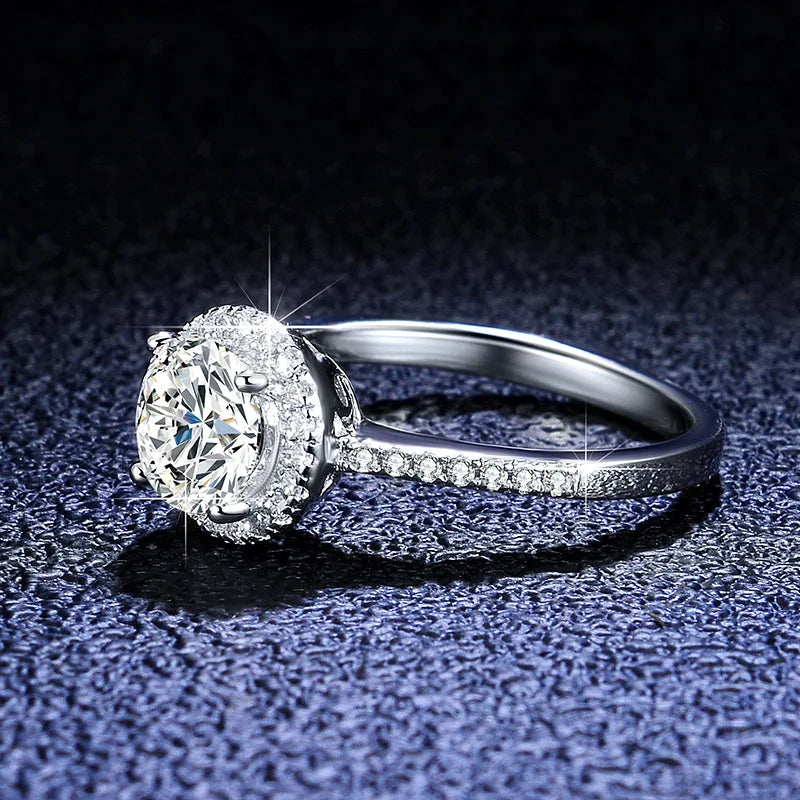 100% Moissanite Rings 1CT 2CT 3CT Brilliant Diamond Halo Engagement Rings For Women Girls Promise Gift Sterling Silver Jewelry