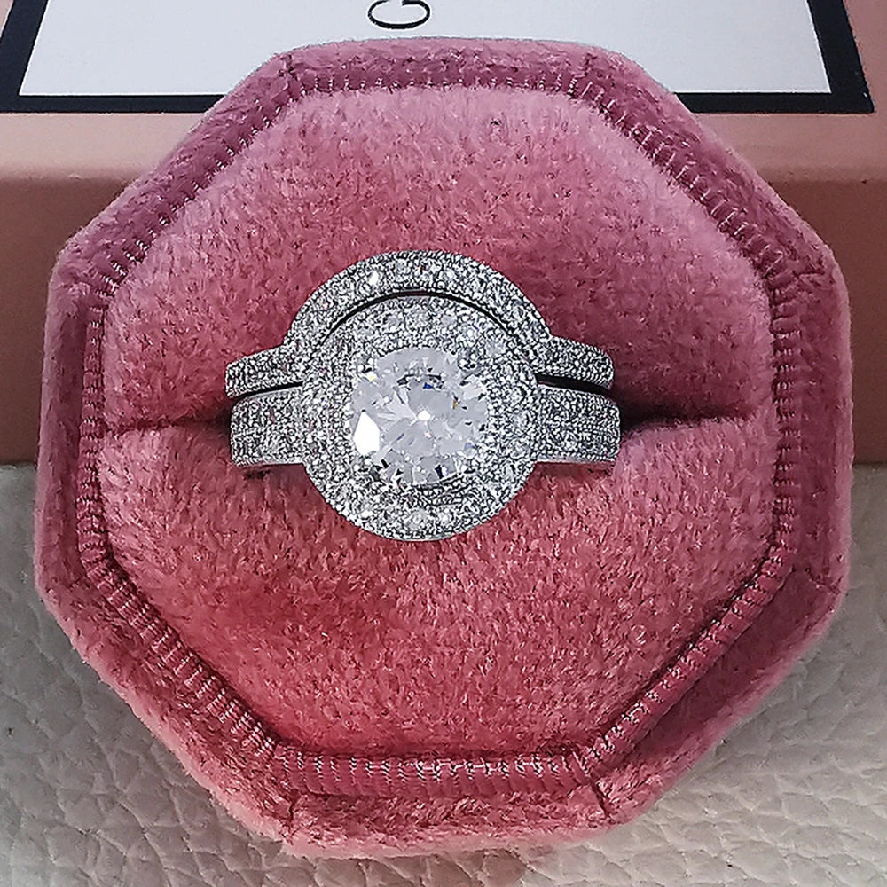 2023 New Luxury Silver Color Luxury Big Wedding Rings Set for Bridal Women Engagement Finger Party Gift Designer Jewelry R4428