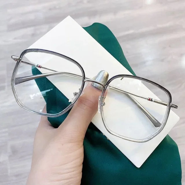 Ultraleichte Blaulichtfilter-Brille für Mädchen, Retro-Grüner Rahmen, schlichte Brille, Blaulichtfilter, transparente Brille für Damen