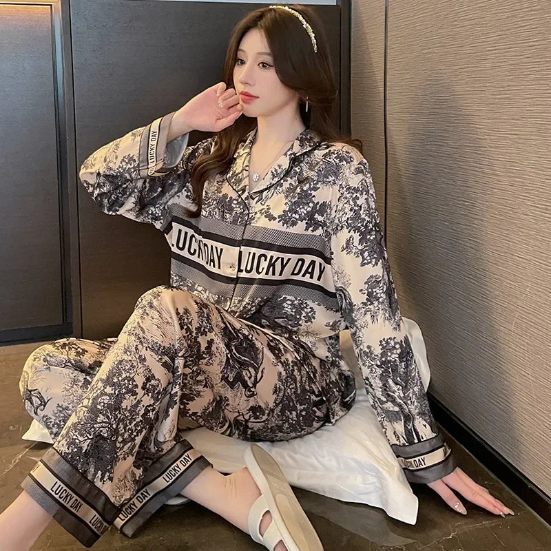 Frühling Herbst Neuer Satin-Seidenpyjama für Damen Mode Langarm Lange Hose Hochwertig Elegant Bequem Revers Loungewear