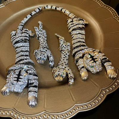 Neue Vintage-Hyperbel-Strass-große Tiger-Leoparden-Schulter-Dekor-Broschen Männer Frauen Urlaubsfeier Geschenke