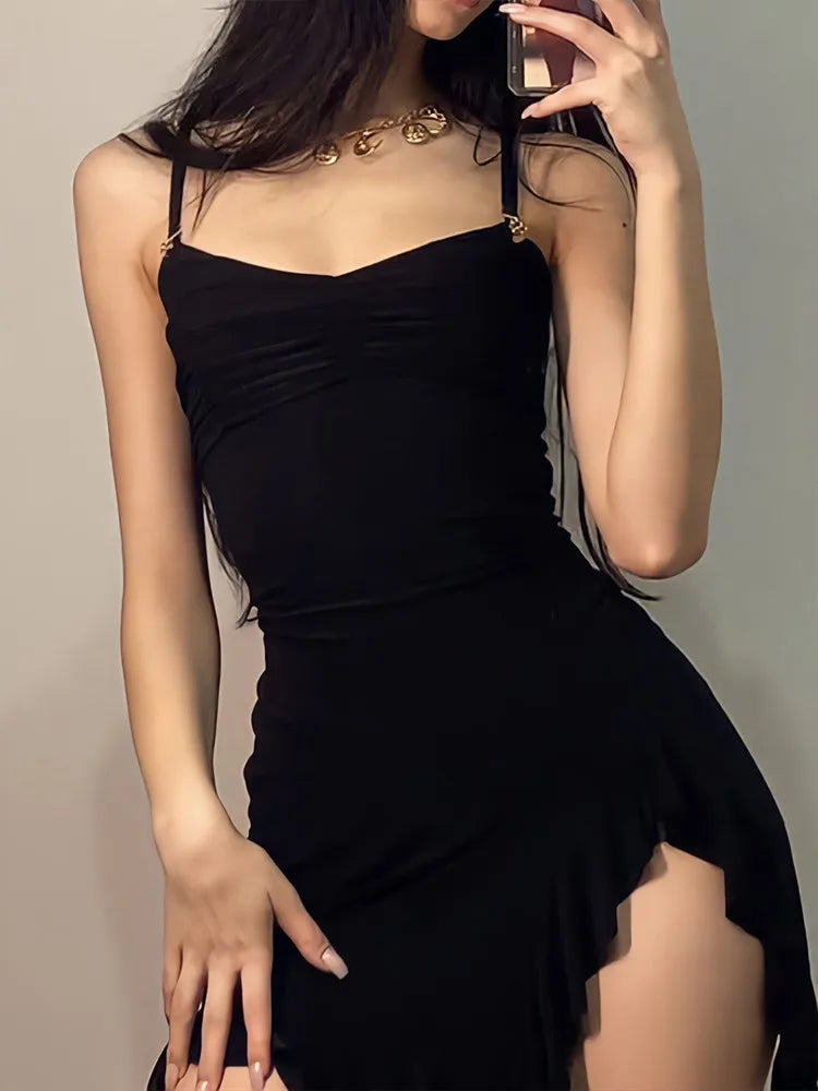 Sexy Sommer Minikleid Damen Neue Schwarze Mode Streetwear Ärmellos Rückenfrei Falten Split Kleid Elegantes Party Spaghetti-Träger A-Linien-Kleid