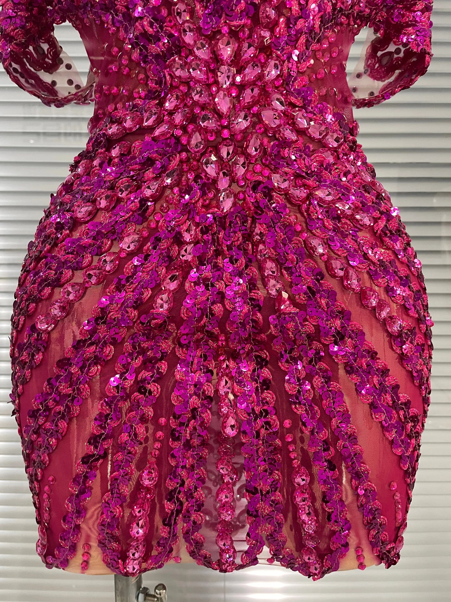 Show Dress Costumes Women Rose Sequins Rhinestones Breast Cups Mesh Bodycon Mini Evening Club Party Birthday Dress Shoot