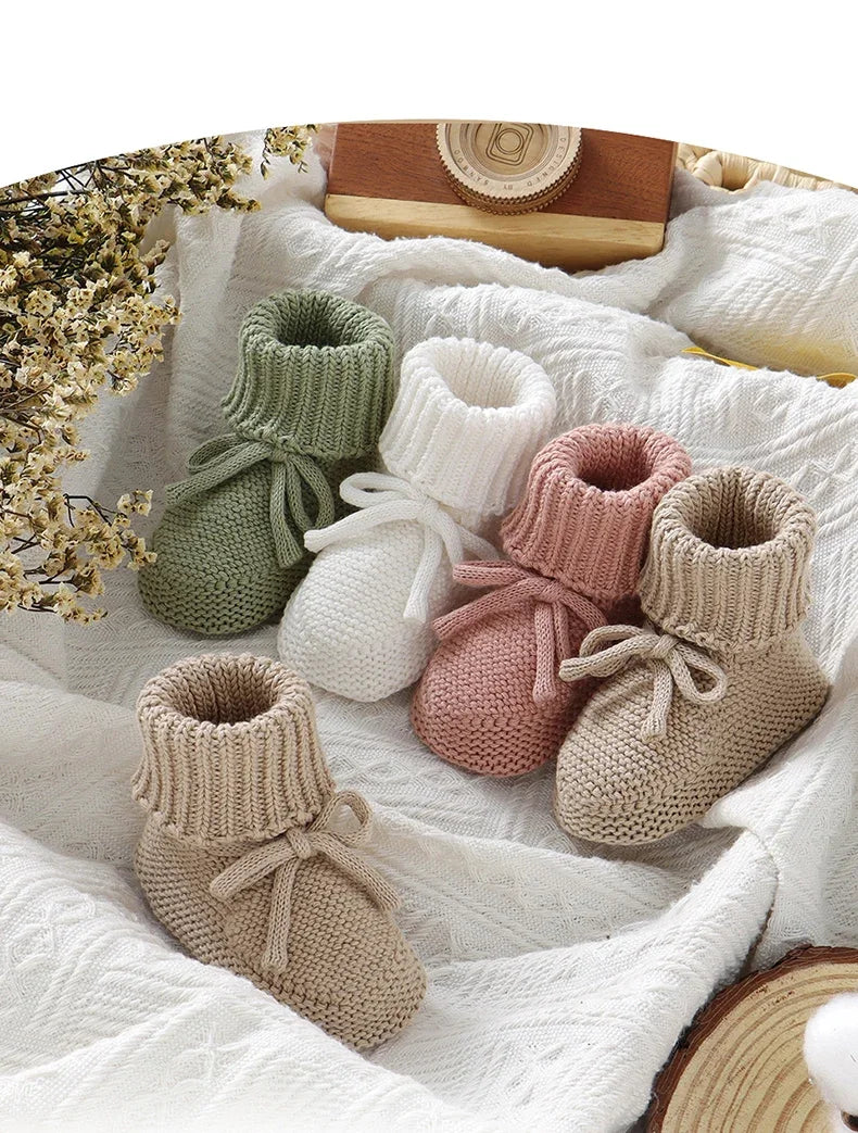 Baby Schuhe Baumwolle Gestrickte Neugeborene Mädchen Jungen Stiefel Mode Einfarbig Warme Kleinkind Kind Slip-On Bettschuhe Handgemacht 0-18M Fußbekleidung