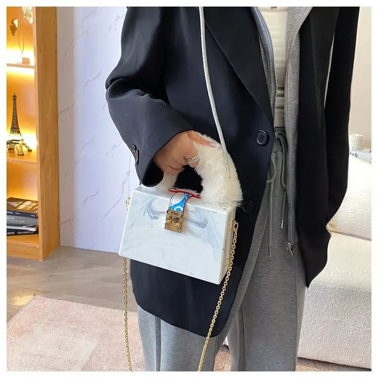 Faux Fur Top Handle Acrylic Party Box Clutch Fashion Purses and Handbags for Women Designer Evening Bag Chain Shoulder Bag