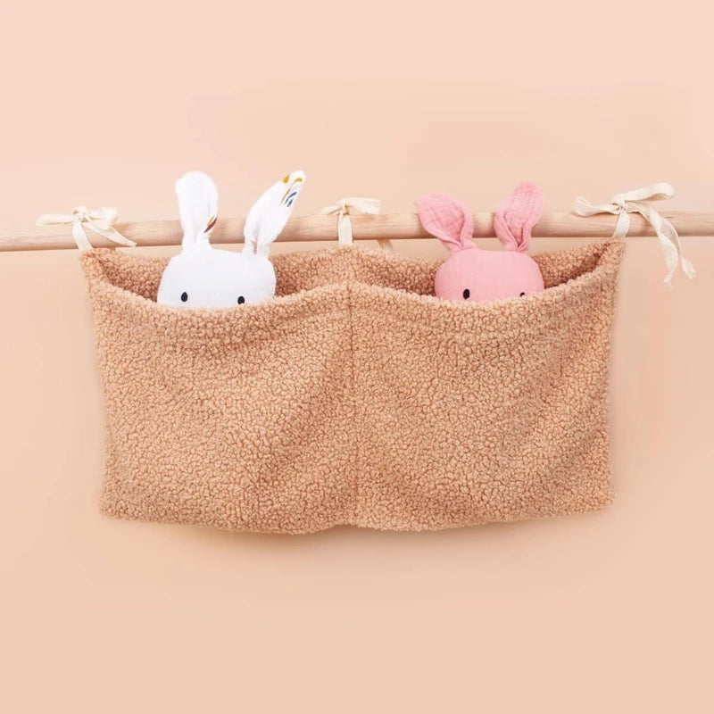 Neuer dicker Plüsch Babybett Hängetasche Tragbare Doppeltaschen Neugeborenen-Bett Spielzeug Organizer Tasche Bettkopfteil Aufbewahrungstasche