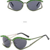 XJiea 2024 Designer Strass-Sonnenbrille für Damen Luxusmarken-Mode-Steampunk-Herrenbrille Party-Strand-Schatten-Accessoire