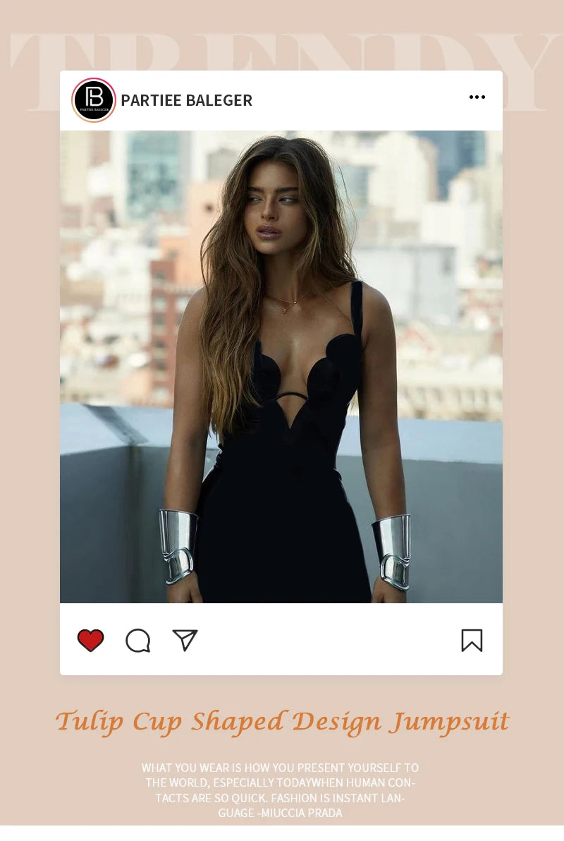 Schwarzer ärmelloser V-Ausschnitt-Jumpsuit mit Bandage-Oberteil und Cut-Out-Details – Abend- und Cocktailparty-Outfit