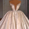 Exquisite Wedding Dresses Princess Ball Gowns Pearl Decorate V-Neck A-Line Bridal Gowns Luxury Vestidos De Novia Customized