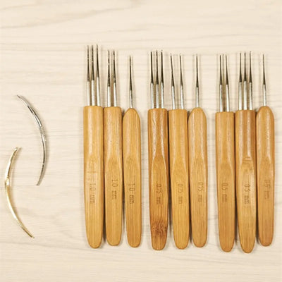 1pcs Wooden Crochet Dreadlocks Braid Needle Feather Wig Hook Needles Threader Knitting Hair Crochet Needles Hair Extension Tools
