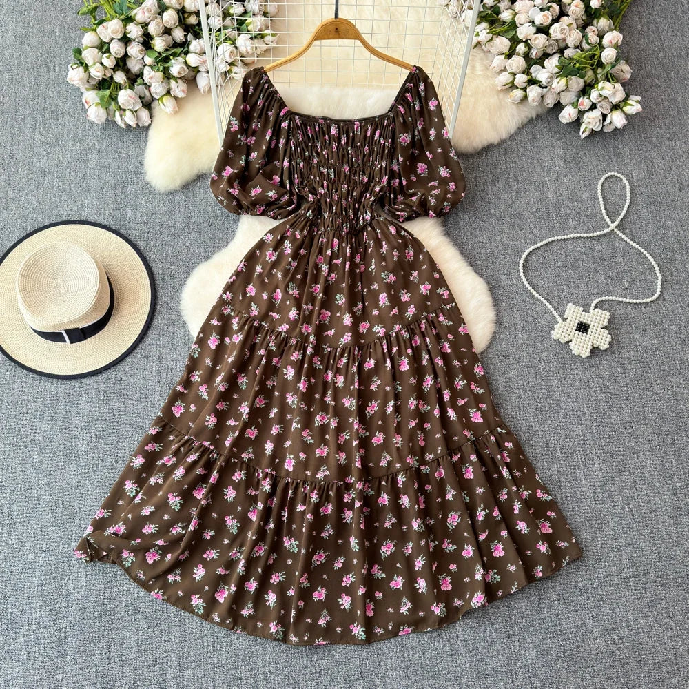 2024 Neues Sommer Blumenmuster Maxikleid Damen Vintage Eckiger Ausschnitt Geraffte Brust Schärpe Bandage Sommerkleid Partykleid