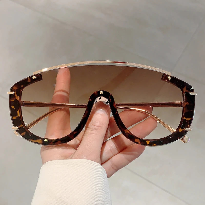 KAMMPT Fashion Leopard Damen-Sonnenbrille, stilvolle getönte Outdoor-Sportbrille, luxuriöses Metalldesign, Oversize Herren-Sonnenbrille