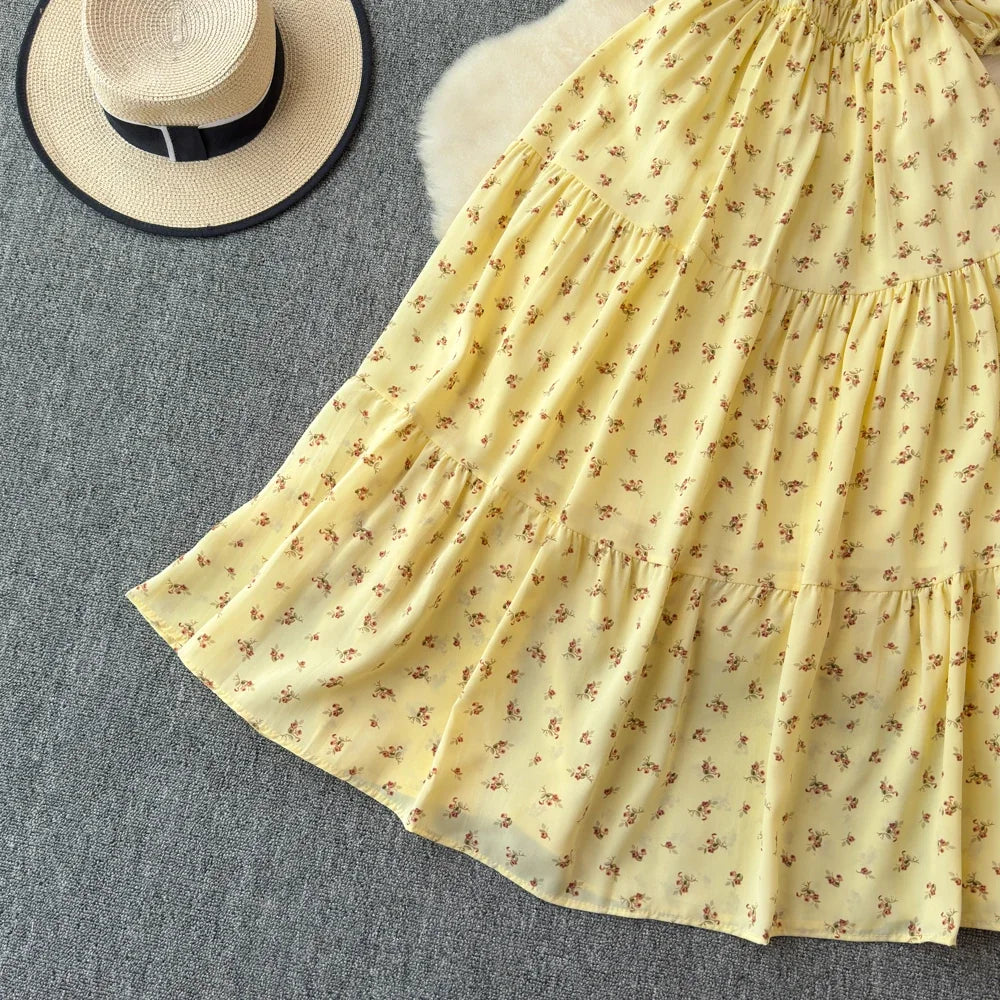 2024 Neues Sommer Blumenmuster Maxikleid Damen Vintage Eckiger Ausschnitt Geraffte Brust Schärpe Bandage Sommerkleid Partykleid