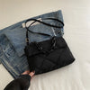 Acryl-Ketten-Umhängetaschen, quadratisch, lässig, Klappe, Damen-Pendeltaschen, gesteppt, All-Match, Winter, große Kapazität für Mädchen zum Einkaufen
