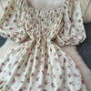 2024 Neues Sommer Blumenmuster Maxikleid Damen Vintage Eckiger Ausschnitt Geraffte Brust Schärpe Bandage Sommerkleid Partykleid