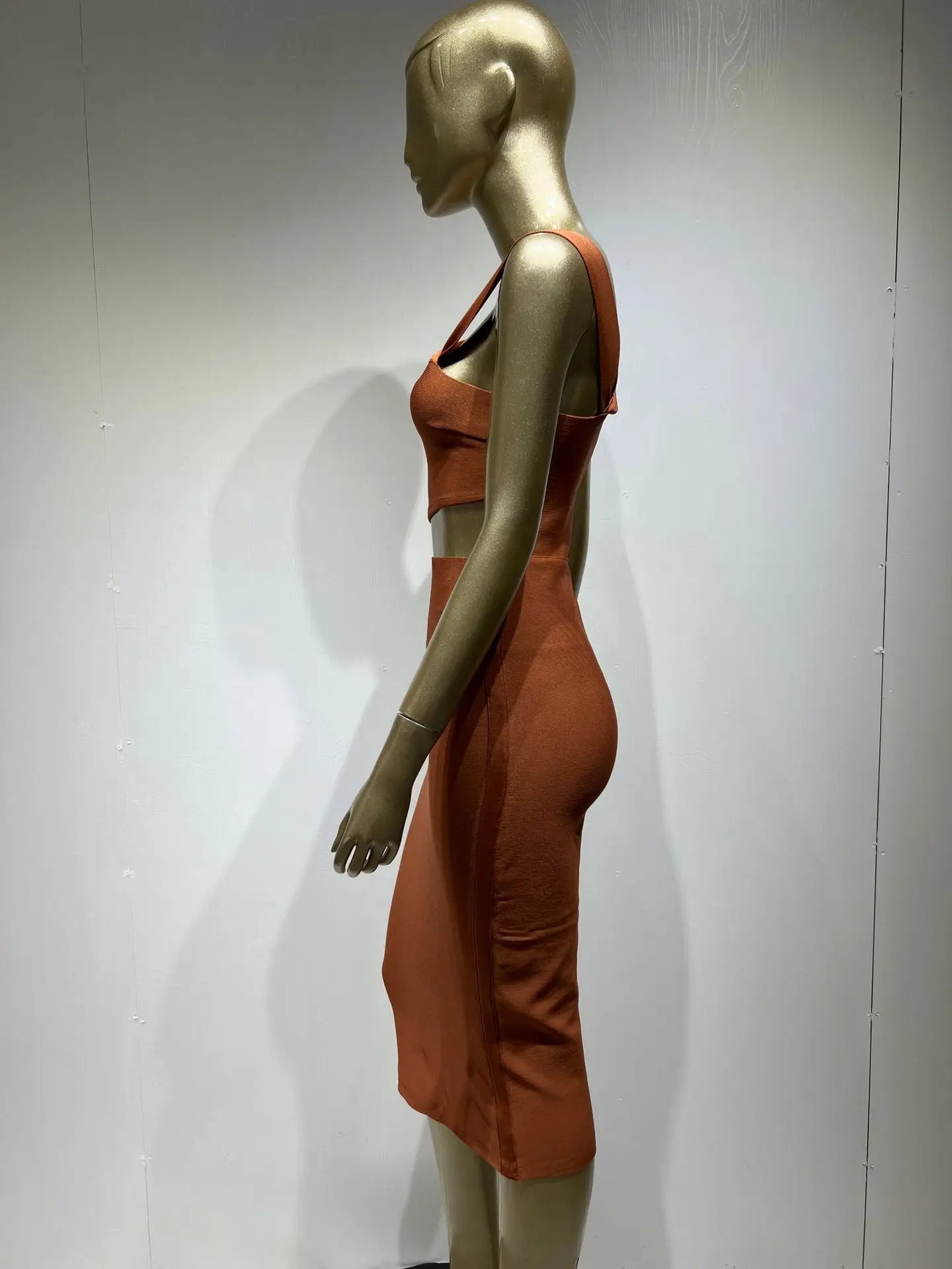 Damen Sommer sexy ausgehöhltes braunes Midi knielanges Bodycon-Bandagekleid 2023 Designer elegantes Abendpartykleid Vestido
