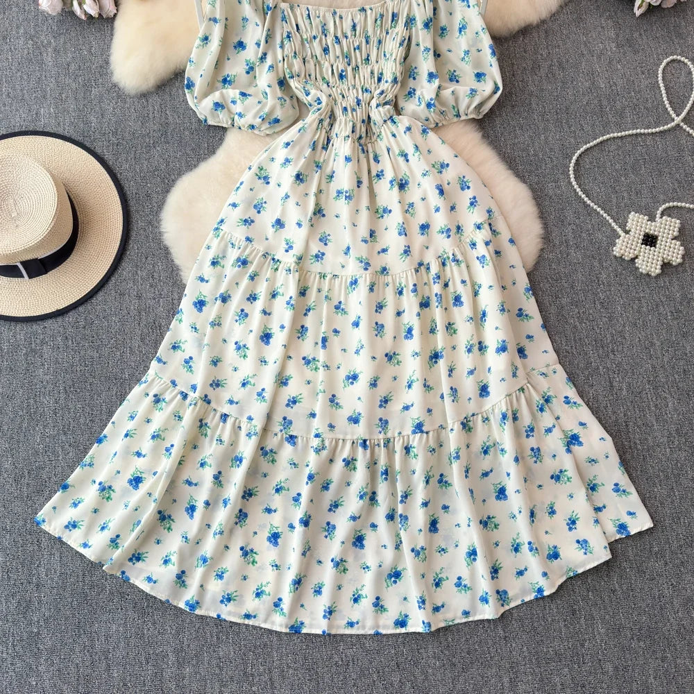 2024 Neues Sommer Blumenmuster Maxikleid Damen Vintage Eckiger Ausschnitt Geraffte Brust Schärpe Bandage Sommerkleid Partykleid