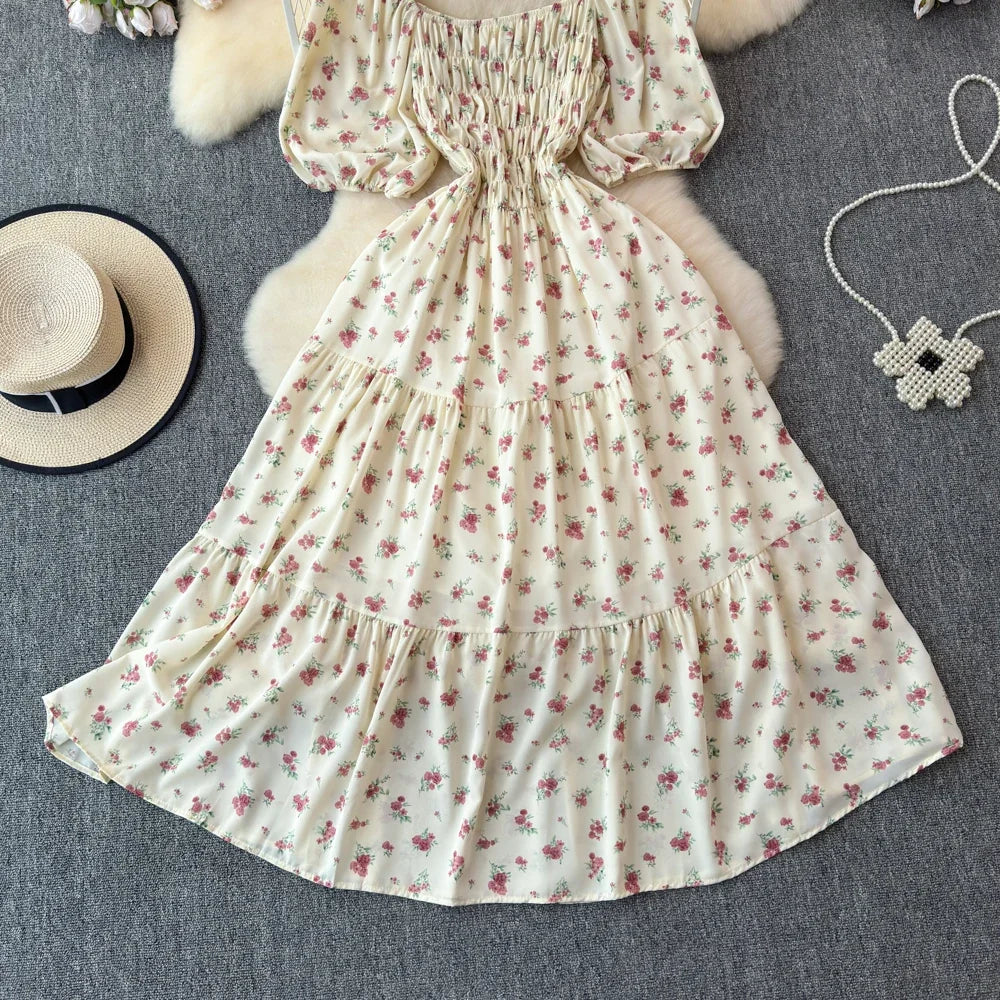 2024 Neues Sommer Blumenmuster Maxikleid Damen Vintage Eckiger Ausschnitt Geraffte Brust Schärpe Bandage Sommerkleid Partykleid
