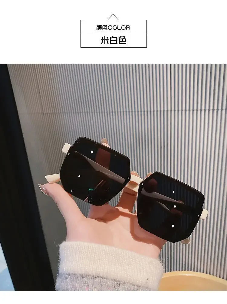 Damen Polygon Sonnenbrille Damen Klassisch Vintage Kleine Fassung Neue Sonnenbrille Outdoor Autofahren Modebrille UV400 Oculos De Sol
