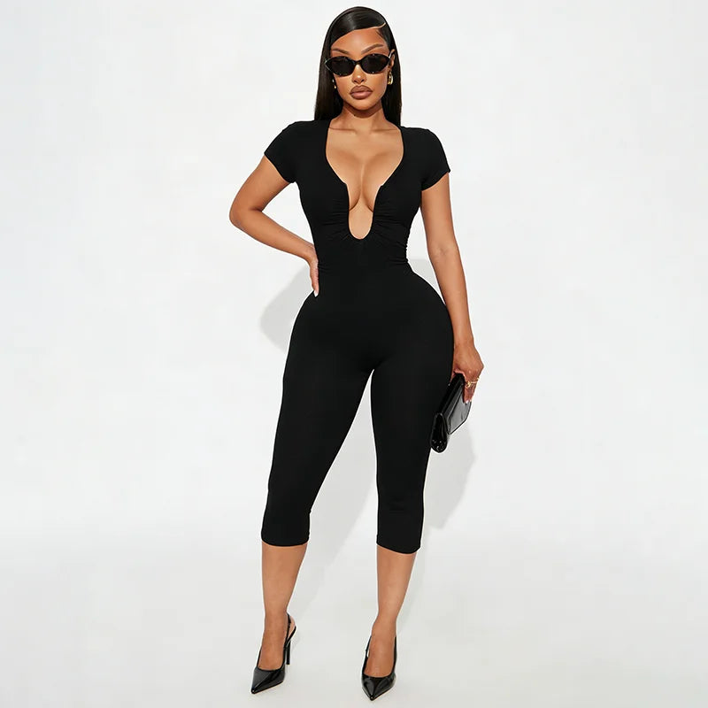 Solid Color Sexy Slim Fit and Slimming Chest U-Neck Jumpsuit, Versatile and Fashionable Jumpsuit Cropped Pants