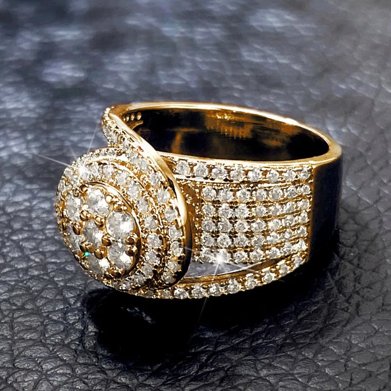 Huitan Gorgeous Wedding Engagement Rings for Women Modern Fashion Design Sparkling Cubic Zirconia Female Rings Party New Jewelry