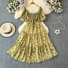 2024 Neues Sommer Blumenmuster Maxikleid Damen Vintage Eckiger Ausschnitt Geraffte Brust Schärpe Bandage Sommerkleid Partykleid