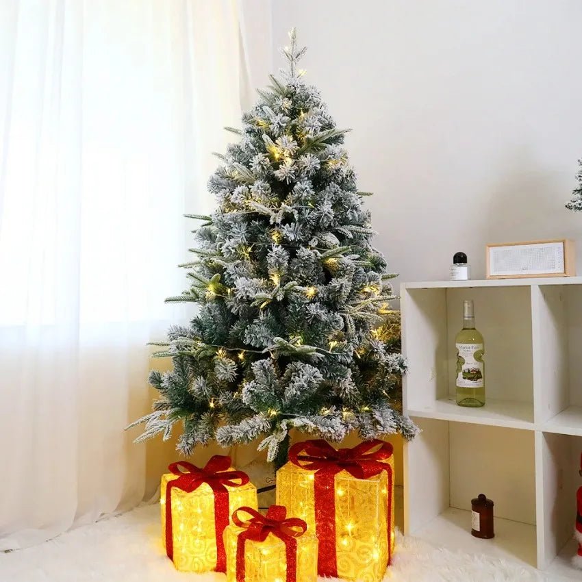 Artificial Christmas Tree PE+PVC Material Snow Spray Fusing Christmas Tree 120cm to 210cm Family Christmas Atmosphere Decoration - MAGUSTA BEAUTY
