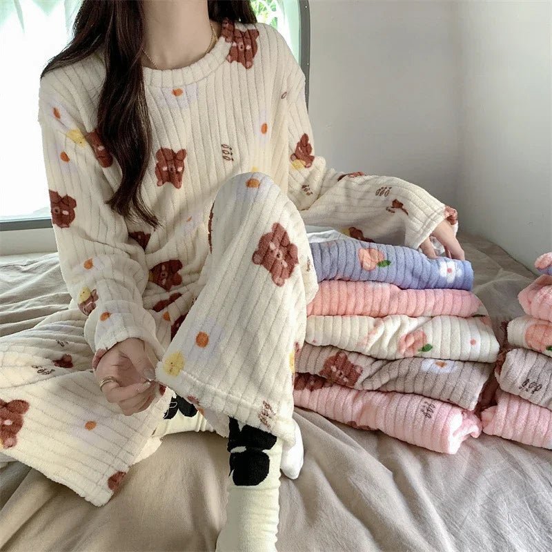 Coral Fleece Women Pajama Set Warm Winter Sleepwear Cozy Loungewear Bear Peach Print Nightwear Christmas Gift for Girls - MAGUSTA BEAUTY