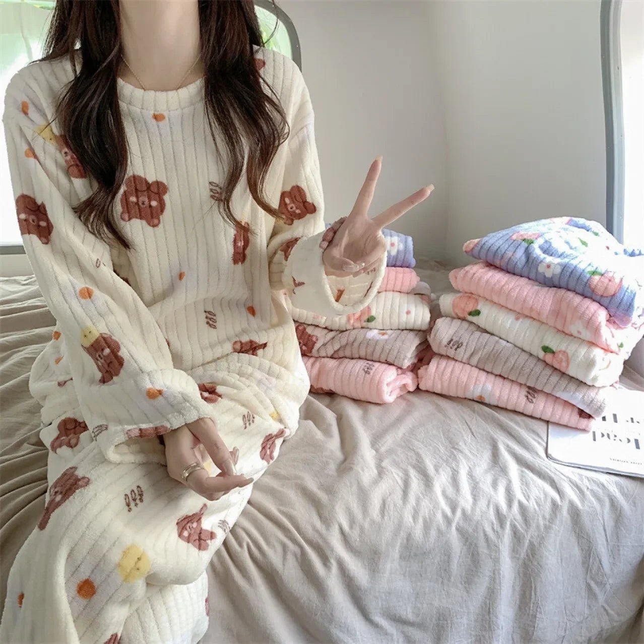 Coral Fleece Women Pajama Set Warm Winter Sleepwear Cozy Loungewear Bear Peach Print Nightwear Christmas Gift for Girls - MAGUSTA BEAUTY